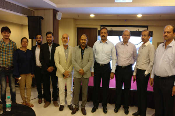 Shirish Magar, founder Magarpatta City, M Q Syed, managing director Exhicon, with Magar Family and Team Exhicon